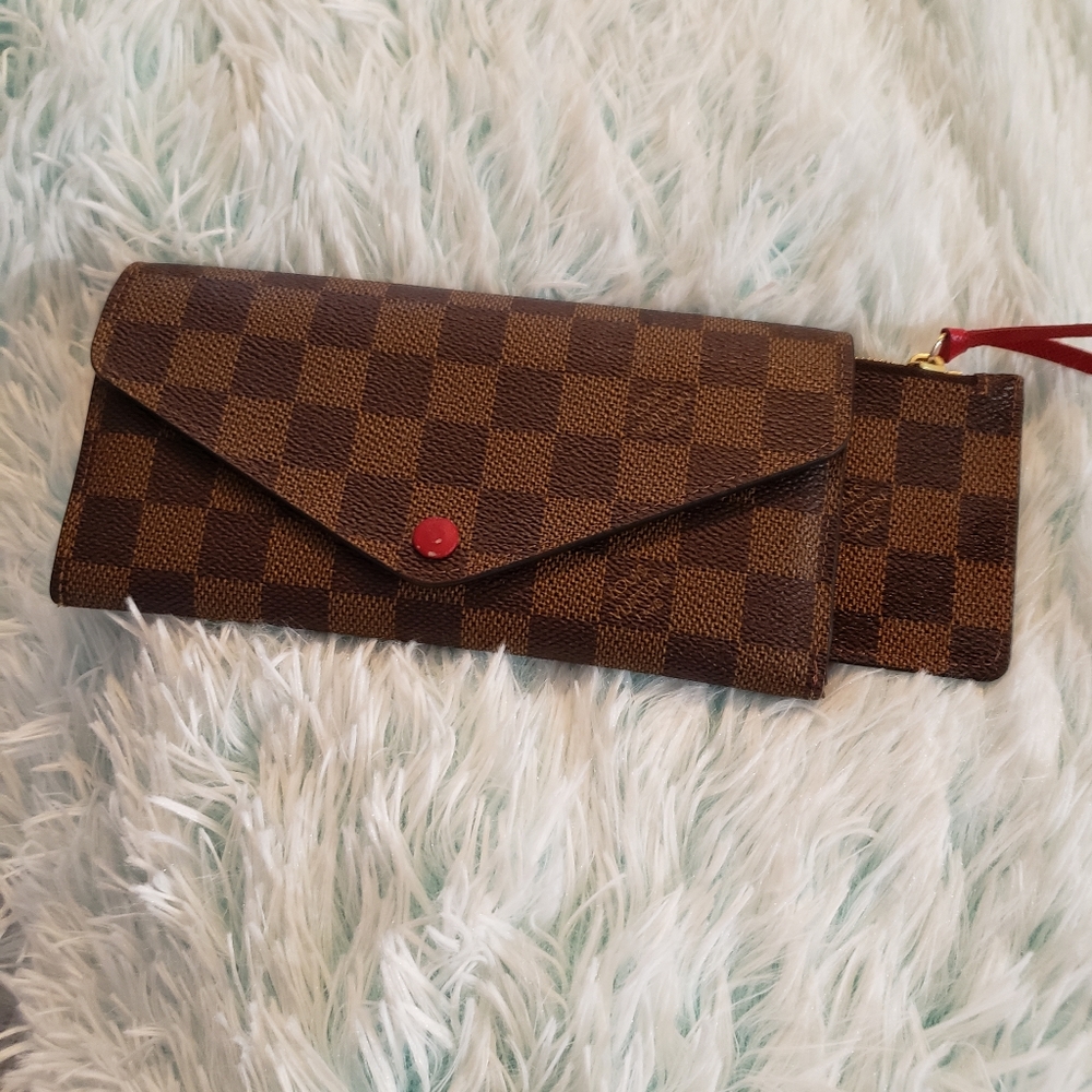 Louis Vuitton wallet and card holder